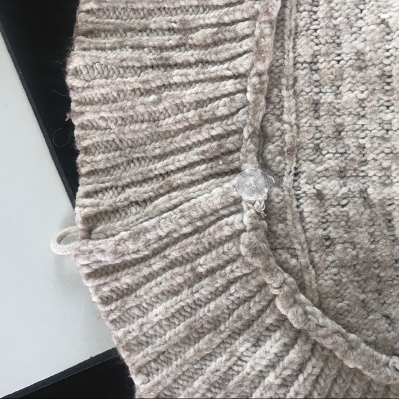 Oatmeal Sweater American Eagle - Picture 6 of 7